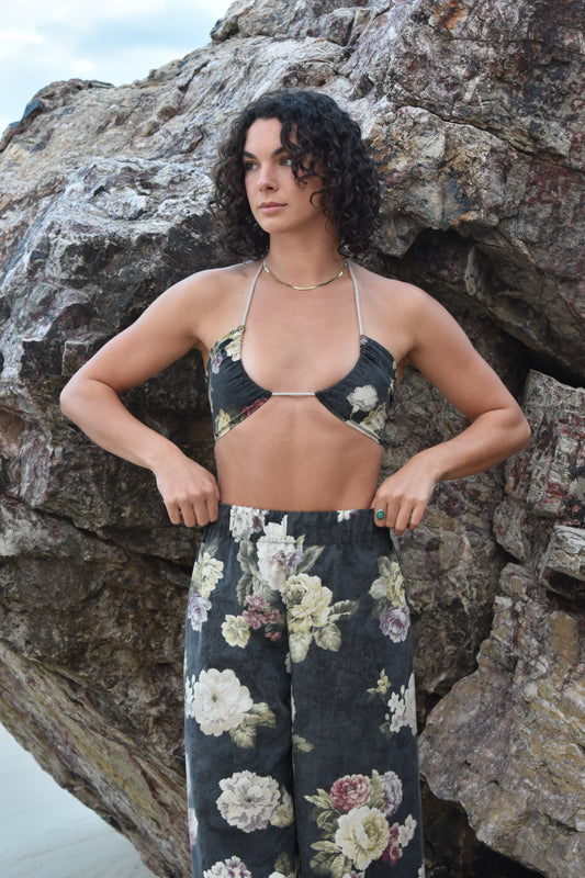 Forgotten Blooms - High Waisted Pants, black/flowers