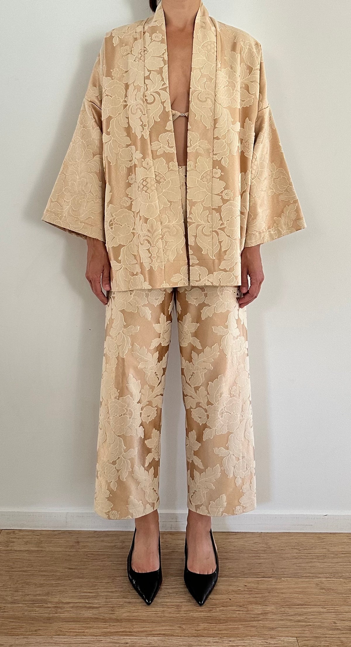 Shanghai Kimono in Gold
